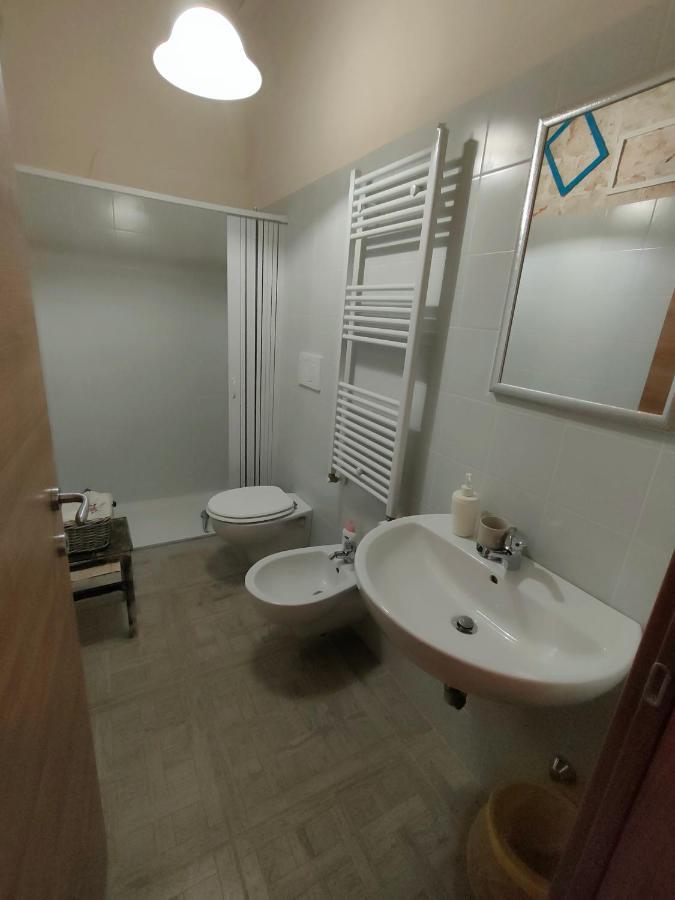 Dimora Delle Badesse Bed & Breakfast กอนแวร์ซาโน ภายนอก รูปภาพ