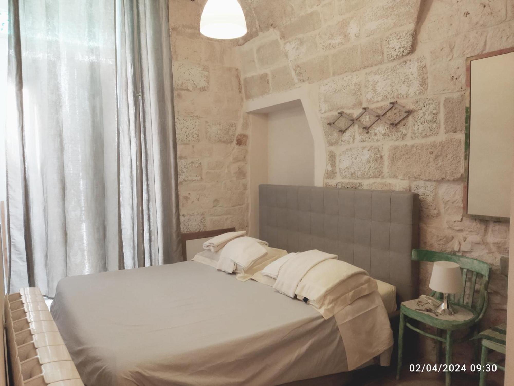 Dimora Delle Badesse Bed & Breakfast กอนแวร์ซาโน ภายนอก รูปภาพ