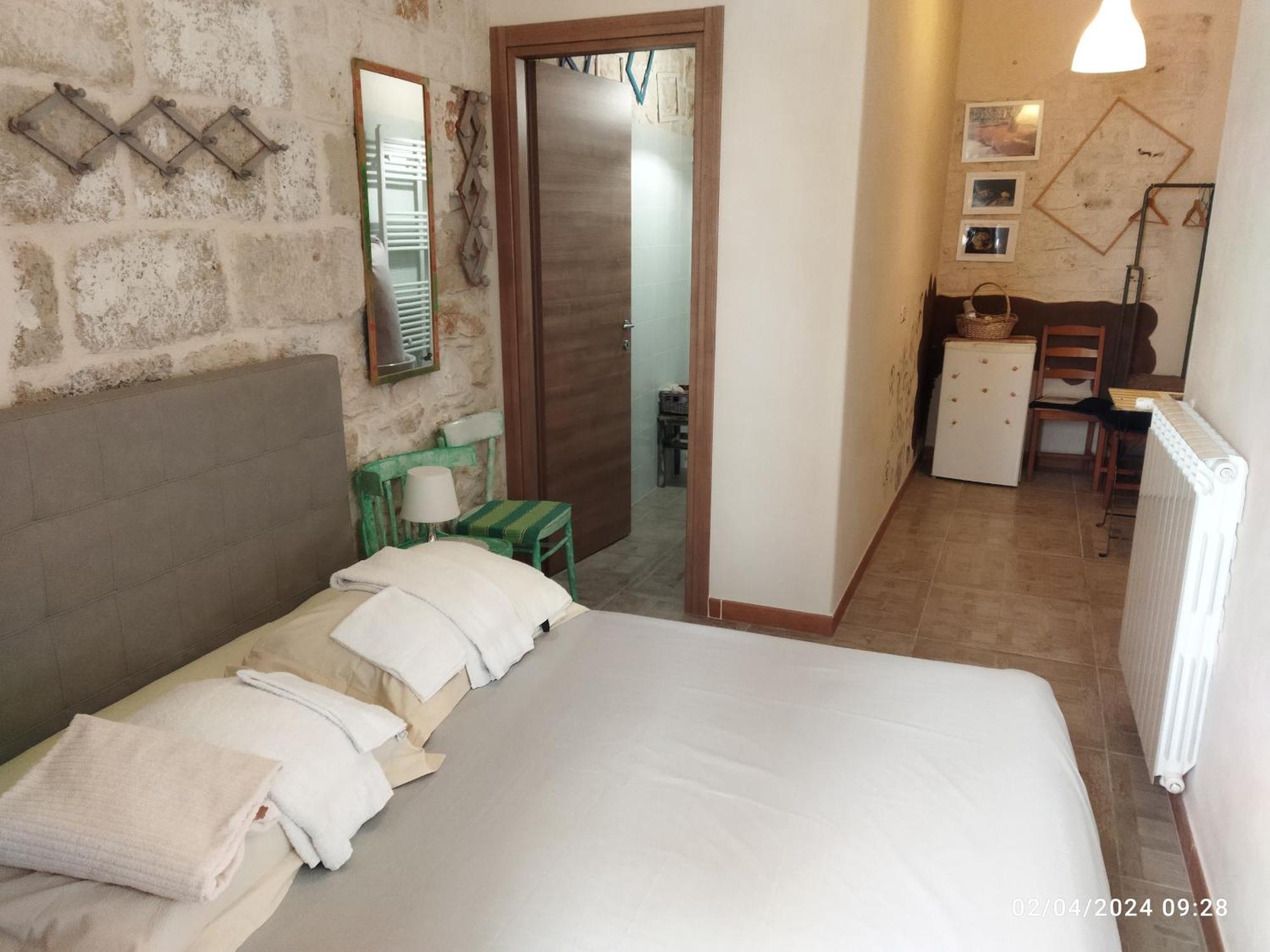 Dimora Delle Badesse Bed & Breakfast กอนแวร์ซาโน ภายนอก รูปภาพ