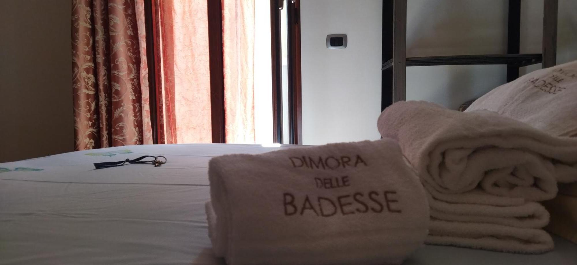 Dimora Delle Badesse Bed & Breakfast กอนแวร์ซาโน ภายนอก รูปภาพ